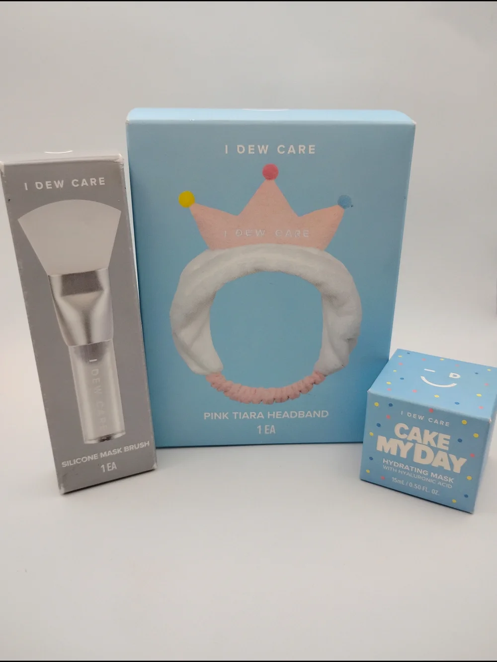 I DEW CARE Cake My Day Mask With A Mask Brush, & A Pink Tiara Headband